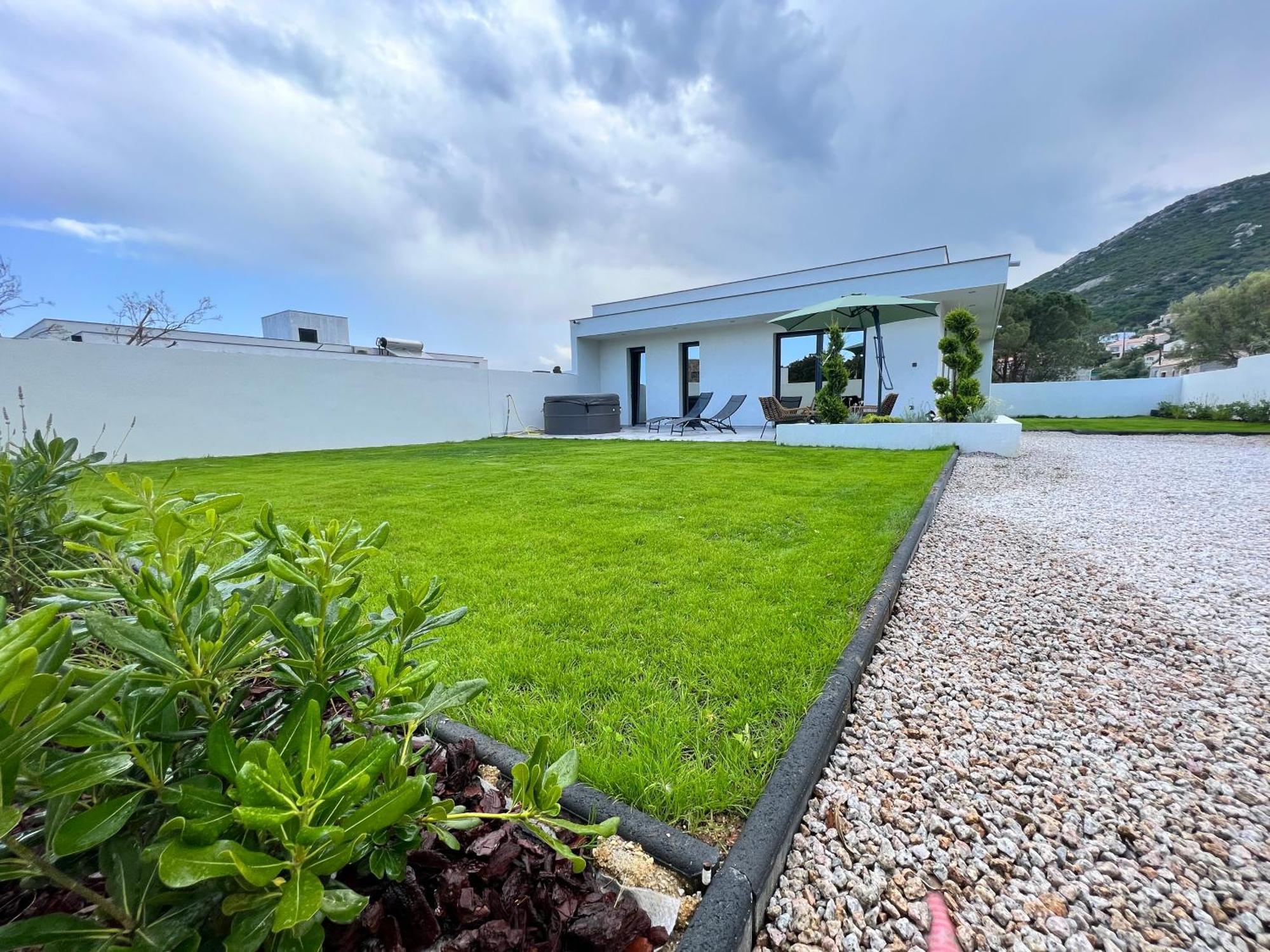 Villa Valentin 2 Chambres Avec Jardin A Calvi Calvi  Exterior photo